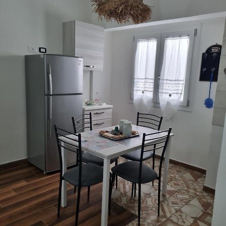 Casa Vacanze "Albachiara" Apartamento Brindisi Exterior foto
